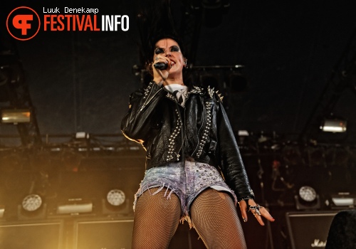 Sleigh Bells op Lowlands 2012 - dag 3 foto