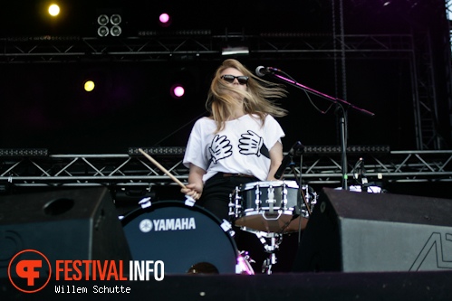 The Slow Club op MS Dockville Festival 2012 foto