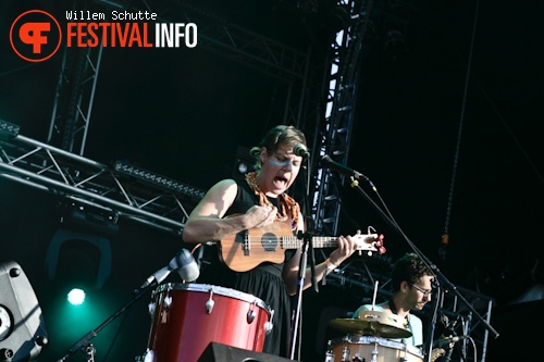 Tune Yards op MS Dockville Festival 2012 foto