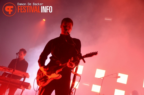 White Lies op Crammerock 2012 foto