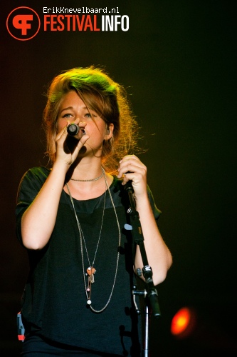 Selah Sue op Appelpop 2012 foto