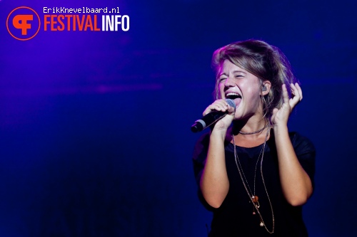 Selah Sue op Appelpop 2012 foto