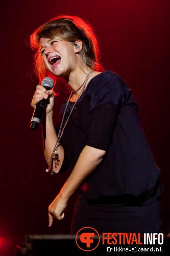 Selah Sue op Appelpop 2012 foto