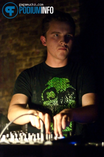 Know V.A. op XXYYXX - 15/9 - Club Up foto