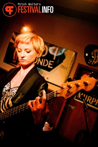 Foto J.C. Thomaz & The Missing Slippers op Popronde Wageningen 2012