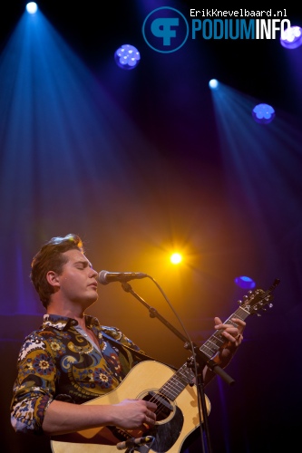 Douwe Bob op De Beste Singer-Songwriter van Nederland - 11/10 - Paradiso foto