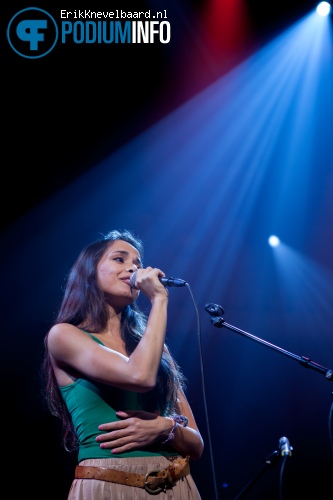 Angela Moyra op De Beste Singer-Songwriter van Nederland - 11/10 - Paradiso foto