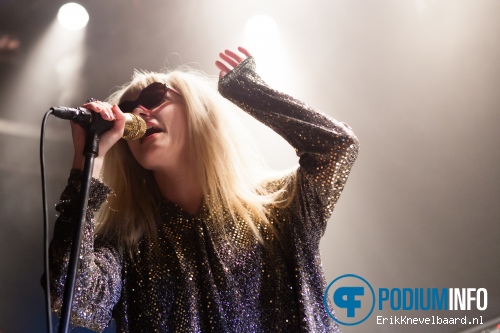 The Asteroids Galaxy Tour op The Asteroids Galaxy Tour - 17/10 - Hedon foto