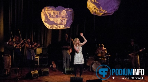 Janne Schra op Janne Schra - 19/10 - Muziekgebouw Eindhoven foto