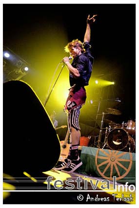 Gogol Bordello op Lowlands 2006 foto