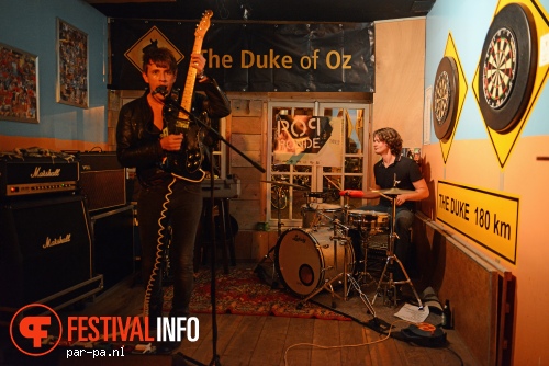 We Sell Guns op Popronde Leiden 2012 foto