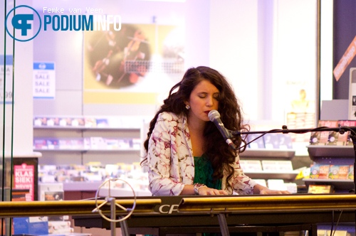 Foto Karsu op Karsu Dönmez - 13/11 - FAME Plaza