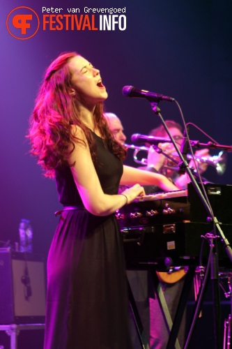 Lisa Hannigan op Crossing Border Den Haag 2012 foto