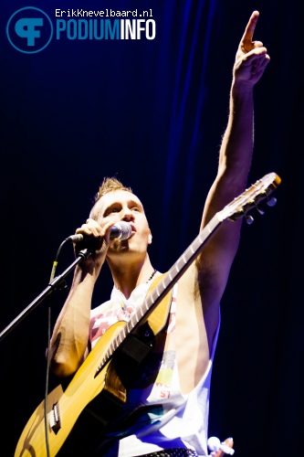 Shawn Barry op Jason Mraz - 22/11 - Ziggo Dome foto