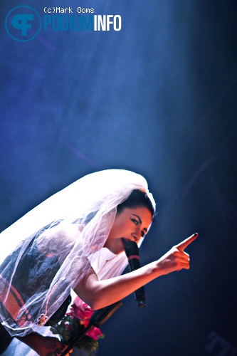Marina and the Diamonds op Marina and the Diamonds - 22/11 - Tivoli foto