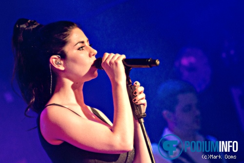 Marina and the Diamonds op Marina and the Diamonds - 22/11 - Tivoli foto