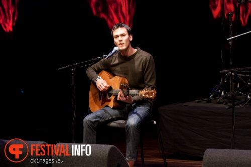Justin Nozuka op Songbird Festival 2012 foto