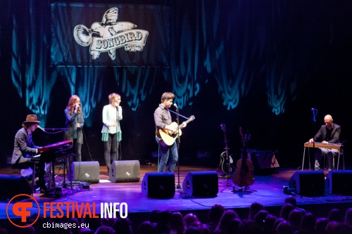 Foto Douwe Bob op Songbird Festival 2012