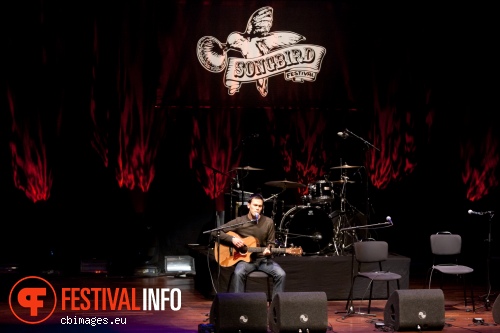 Justin Nozuka op Songbird Festival 2012 foto