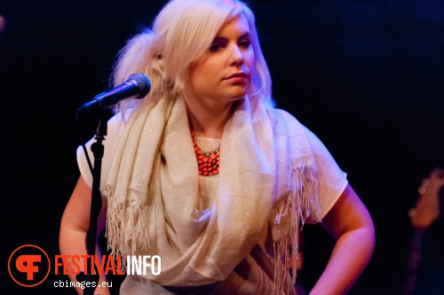Foto Nina June op Songbird Festival 2012