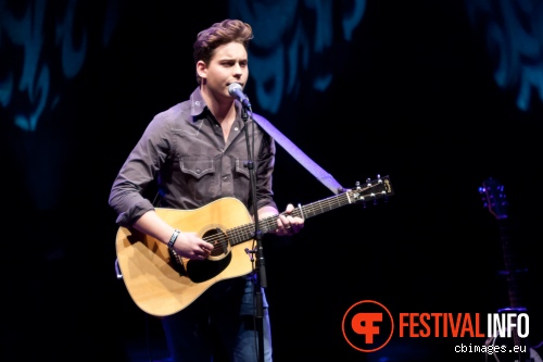 Douwe Bob op Songbird Festival 2012 foto