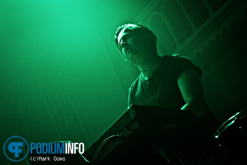 Thomas Azier op Woodkid - 28/11 - Paradiso foto