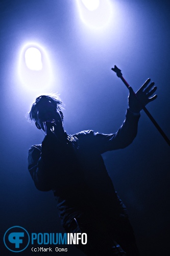 Thomas Azier op Woodkid - 28/11 - Paradiso foto