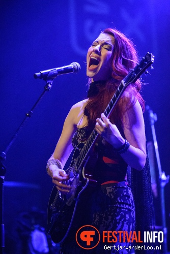 Chrysta Bell op State-X New Forms 2012 foto