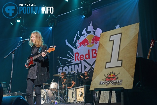 Go Back To The Zoo op Redbull Soundclash - 20/12 - HMH foto