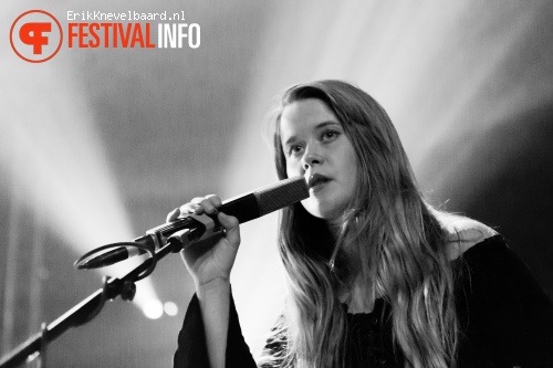 Anna Von Hausswolff op Eurosonic Noorderslag 2013 foto