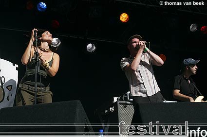 Kraak & Smaak op The City is Ours 2006 foto