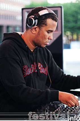 Benny Rodrigues op The City is Ours 2006 foto
