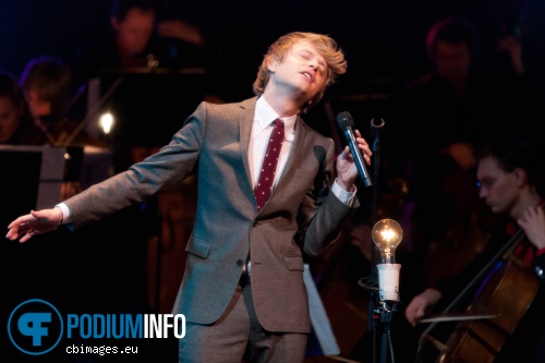 Wouter Hamel op Amsterdam Sinfonietta - 19/1 - Nieuwe Luxor Theater foto