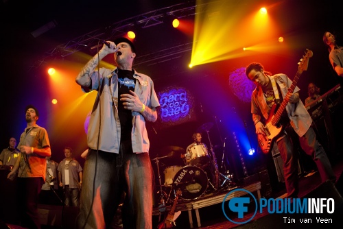 Def P. & The Beatbusters op Def P. & The Beatbusters - 31/1 - Tivoli foto