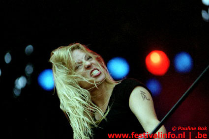 Arch Enemy op Wâldrock 2002 foto