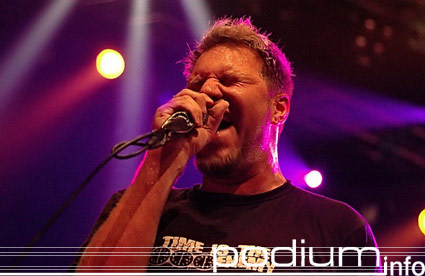 36 Crazyfists op Atreyu + 36 Crazyfists - 12/9/06 - Effenaar foto
