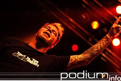 36 Crazyfists op Atreyu + 36 Crazyfists - 12/9/06 - Effenaar foto