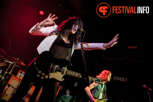 The Balconies op Rival Sons - 08/04 - Tivoli foto