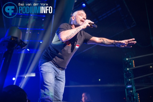 Eros Ramazzotti op Eros Ramazzotti - 20/4 - Ziggo Dome foto
