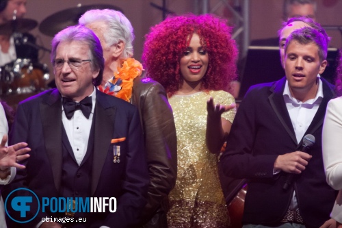 Lee Towers op Samen voor Oranje - 30/4 - Ahoy foto