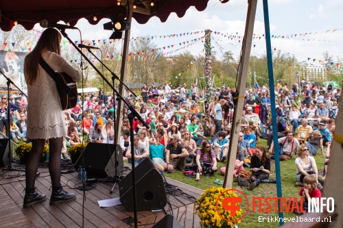 Chayah op Bevrijdingsfestival Overijssel 2013 foto