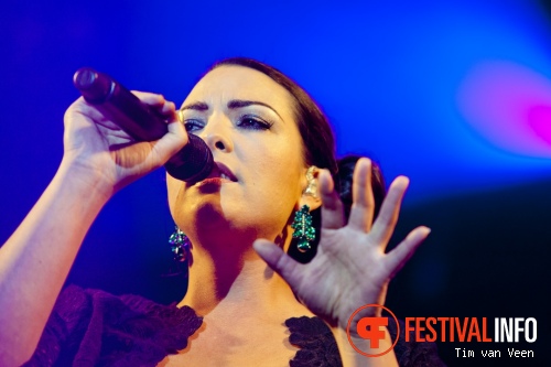 Caro Emerald op Dauwpop 2013 foto