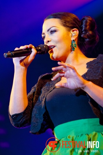 Caro Emerald op Dauwpop 2013 foto