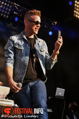 Gers Pardoel op Bevrijdingsfestival Wageningen 2013 foto