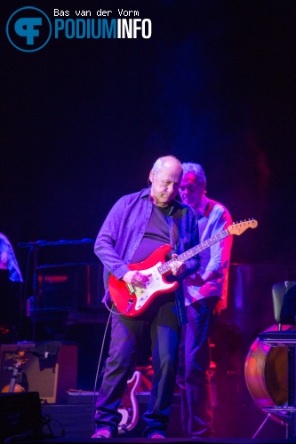 Mark Knopfler op Mark Knopfler - 14/5 - Ziggo Dome foto