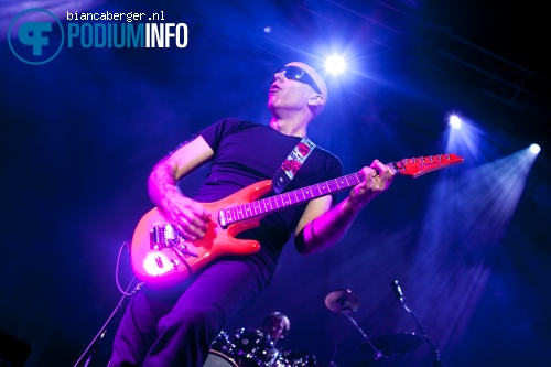Foto Joe Satriani op Joe Satriani - 05/06 - 013