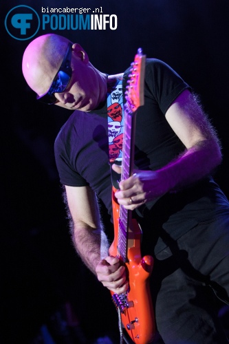 Joe Satriani op Joe Satriani - 05/06 - 013 foto