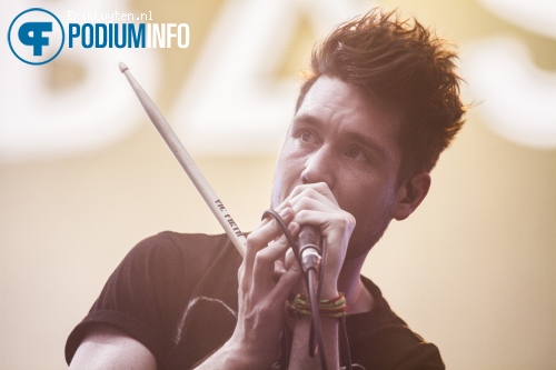 Bastille op Muse - 4/6 - Amsterdam Arena foto