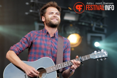 Passenger (Singer-songwriter) op Pinkpop 2013 - Zaterdag foto