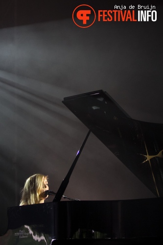 Agnes Obel op Best Kept Secret 2013 foto